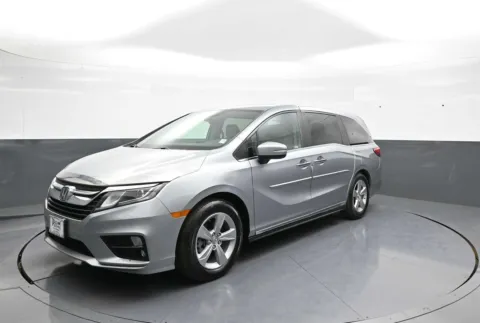 Silver 2019 Honda Odyssey EX-L w/Navi/RES for sale in Brooklyn, NY