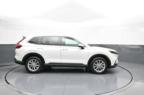 More photos of 2025 Honda CR-V EX at Plaza Honda, NY