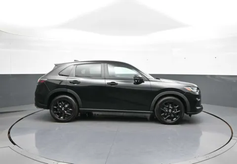 More photos of 2023 Honda HR-V Sport at Plaza Honda, NY