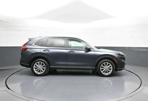 More photos of 2024 Honda CR-V EX-L at Plaza Honda, NY
