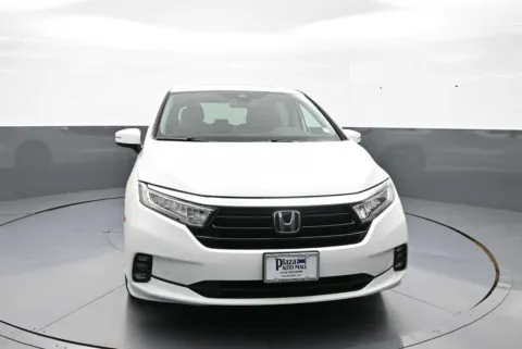 Photos of 2024 Honda Odyssey Elite for sale in Brooklyn, NY at Plaza Honda