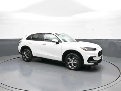 Another view of 2023 Honda HR-V EX-L for sale in Brooklyn, NY at Plaza Honda