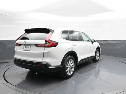 More photos of 2025 Honda CR-V EX at Plaza Honda, NY