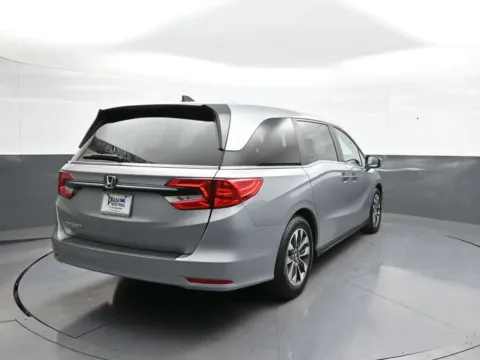More photos of 2024 Honda Odyssey EX-L at Plaza Honda, NY