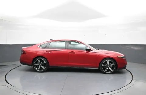 More photos of 2025 Honda Accord Hybrid Sport at Plaza Honda, NY