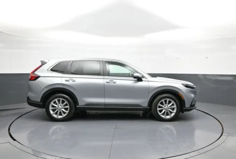 More photos of 2025 Honda CR-V EX-L at Plaza Honda, NY