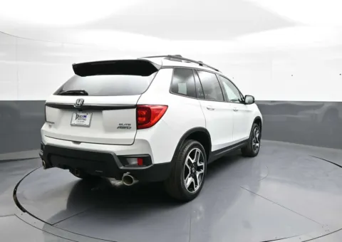 More photos of 2022 Honda Passport Elite at Plaza Honda, NY