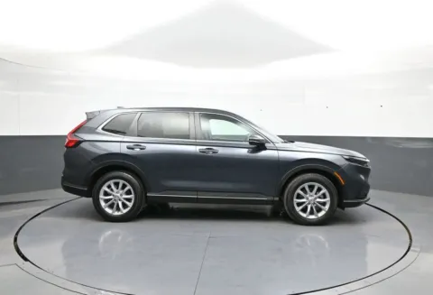 More photos of 2024 Honda CR-V EX-L at Plaza Honda, NY