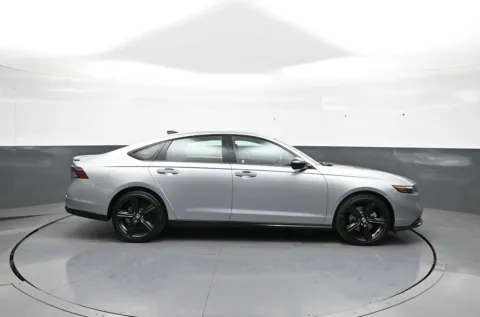 More photos of 2024 Honda Accord Hybrid Sport-L at Plaza Honda, NY