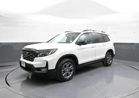 White 2024 Honda Passport TrailSport for sale in Brooklyn, NY