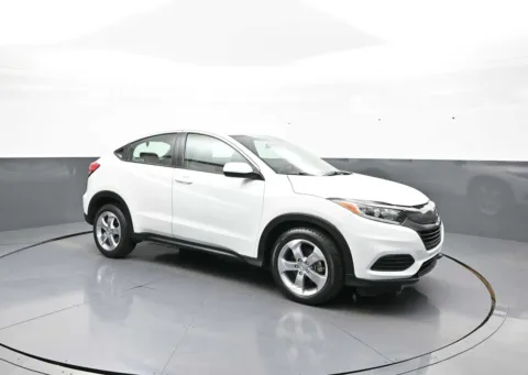 More photos of 2022 Honda HR-V LX at Plaza Honda, NY