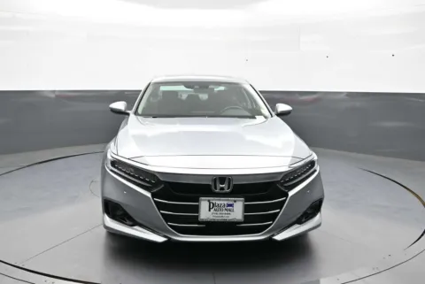Photos of 2022 Honda Accord EX-L for sale in Brooklyn, NY at Plaza Honda