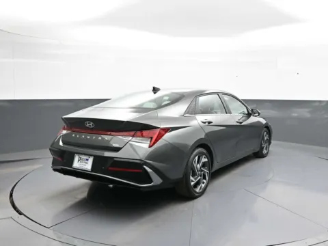 More photos of 2024 Hyundai Elantra Hybrid Limited at Plaza Honda, NY