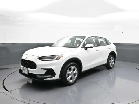 White 2024 Honda HR-V LX for sale in Brooklyn, NY