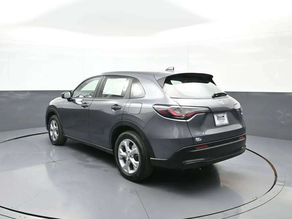2023 Honda HR-V LX - Photo 8