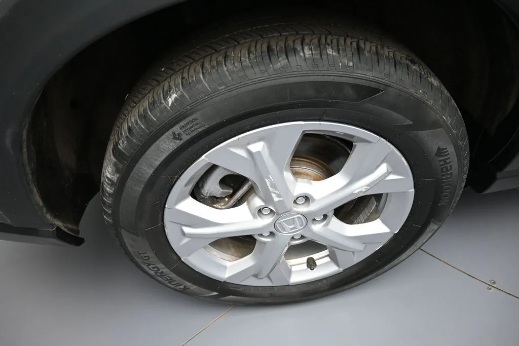2023 Honda HR-V LX - Photo 13