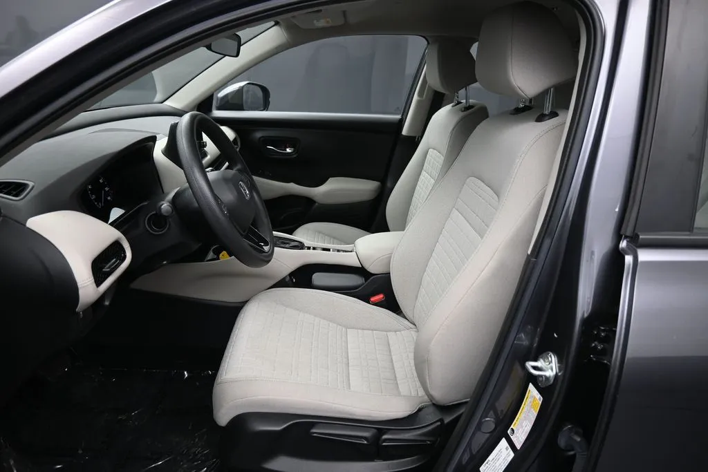 2023 Honda HR-V LX - Photo 18