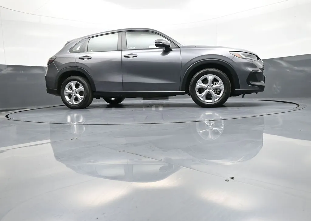 2023 Honda HR-V LX - Photo 27
