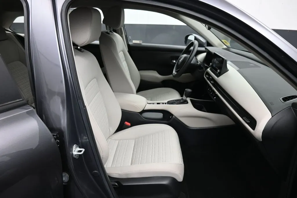 2023 Honda HR-V LX - Photo 23
