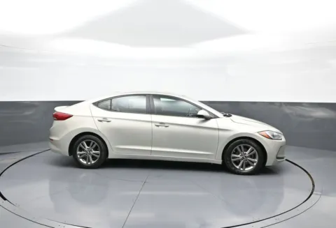 More photos of 2017 Hyundai Elantra Value Edition at Plaza Honda, NY