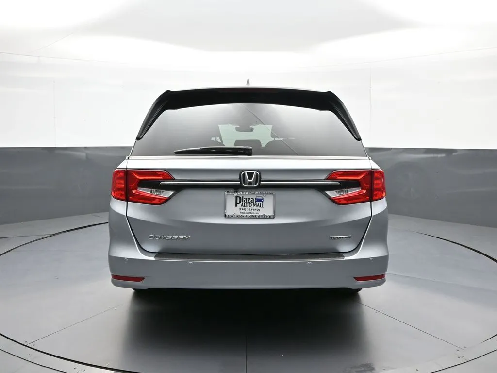 2023 Honda Odyssey Touring - Photo 7