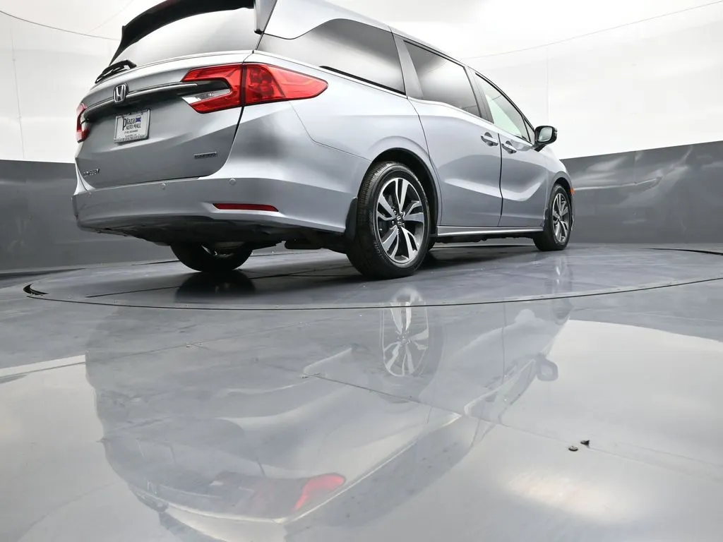 2023 Honda Odyssey Touring - Photo 33