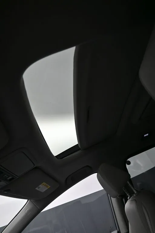 2023 Honda Odyssey Touring - Photo 18