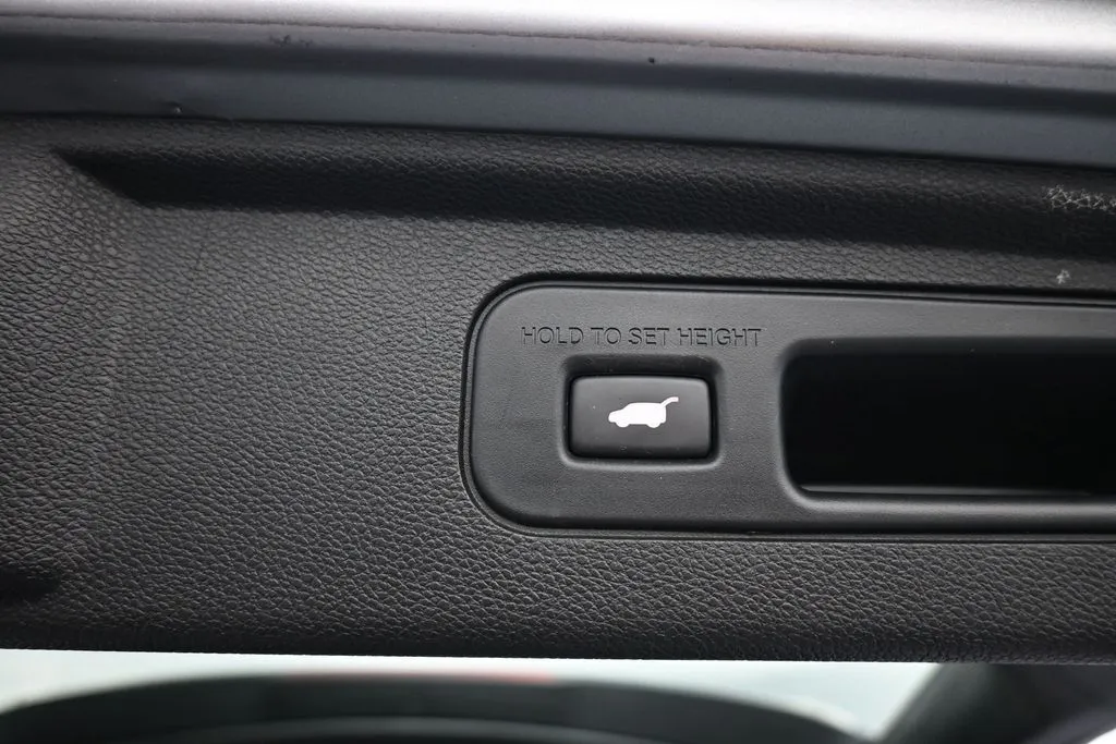 2023 Honda Odyssey Touring - Photo 25