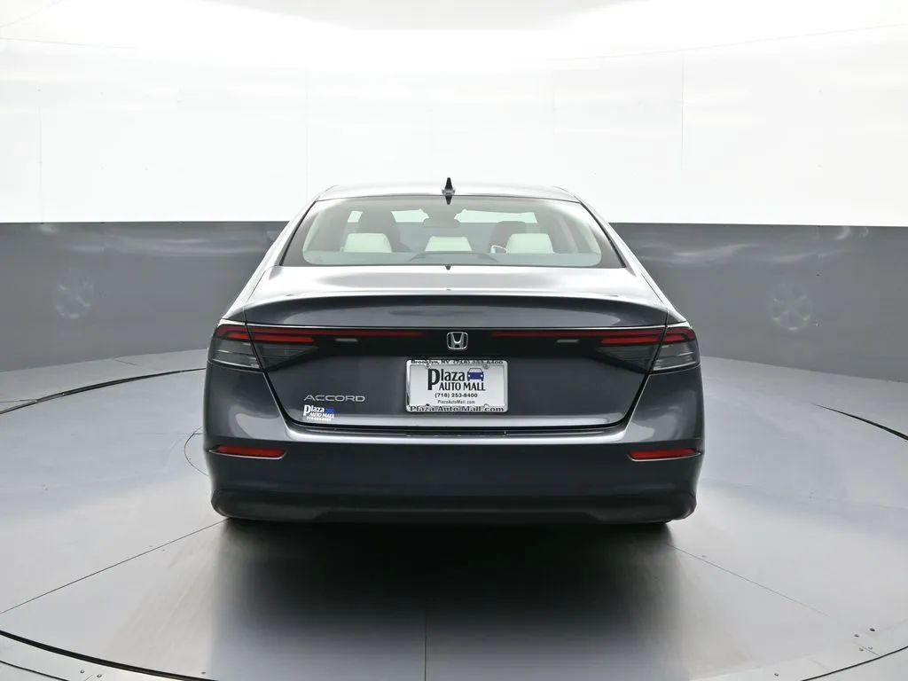 2023 Honda Accord LX - Photo 7
