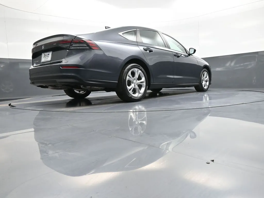 2023 Honda Accord LX - Photo 29