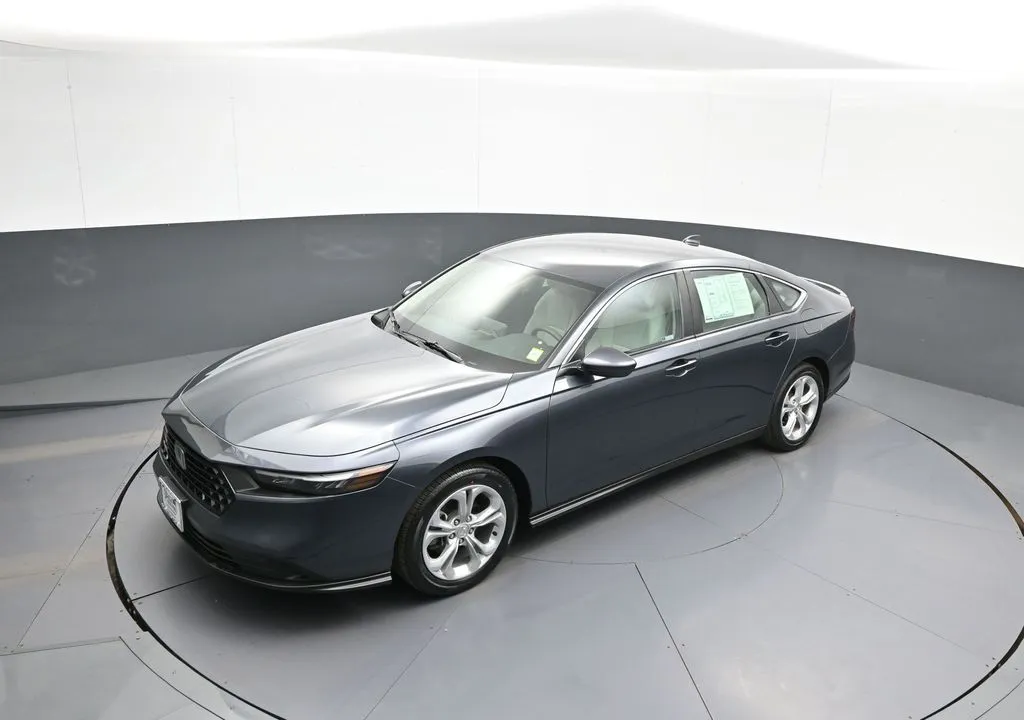 2023 Honda Accord LX - Photo 33