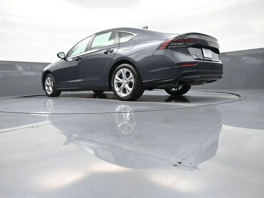 2023 Honda Accord LX - Photo 31