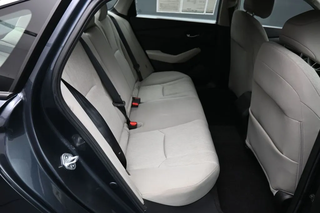 2023 Honda Accord LX - Photo 23