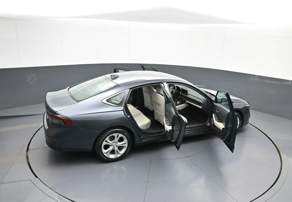 2023 Honda Accord LX - Photo 44