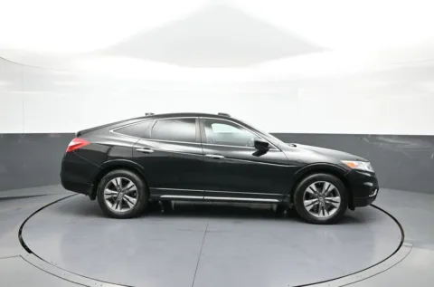 More photos of 2015 Honda Crosstour EX-L at Plaza Honda, NY