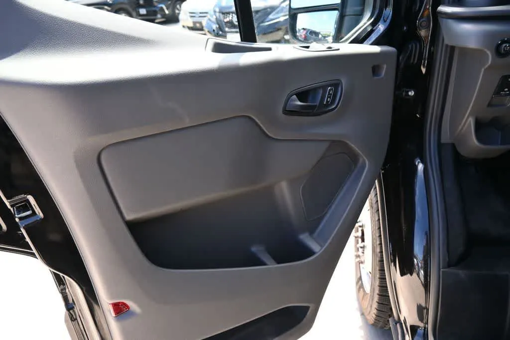 2024 Ford Transit Van Base - Photo 15