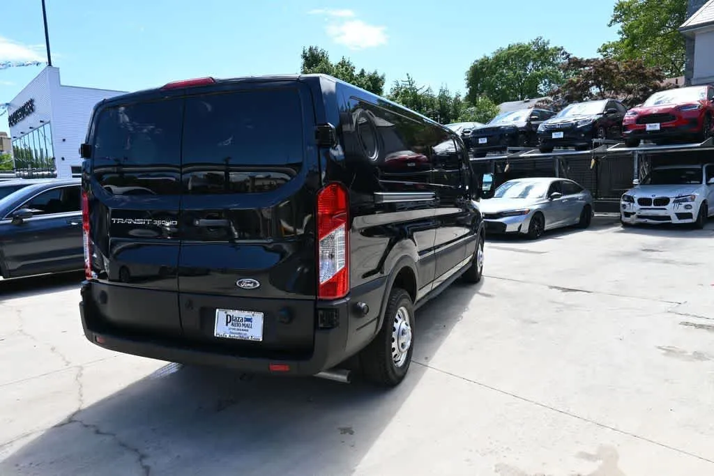 2024 Ford Transit Van Base - Photo 7
