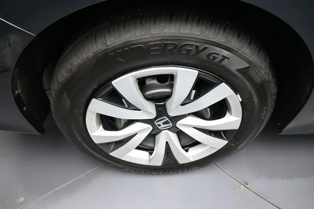 2026 Honda Civic LX - Photo 12