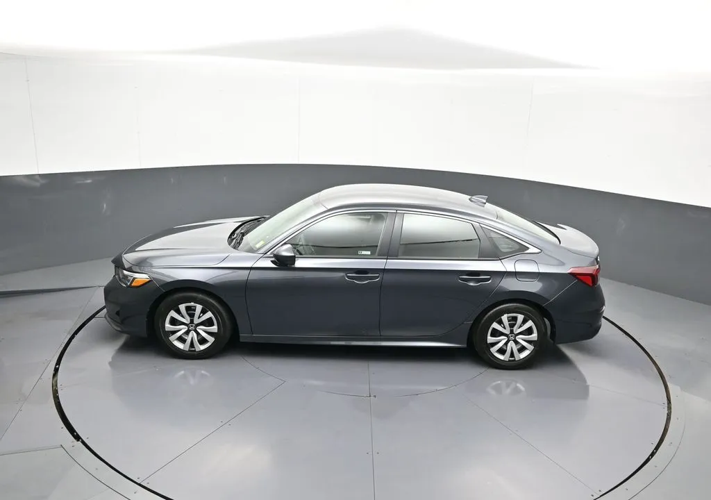 2026 Honda Civic LX - Photo 40