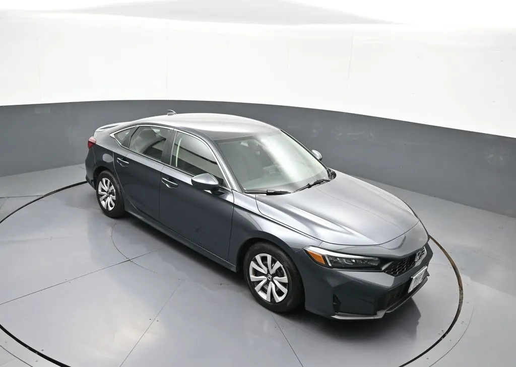 2026 Honda Civic LX - Photo 35