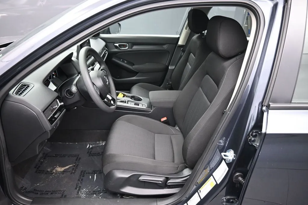 2026 Honda Civic LX - Photo 18