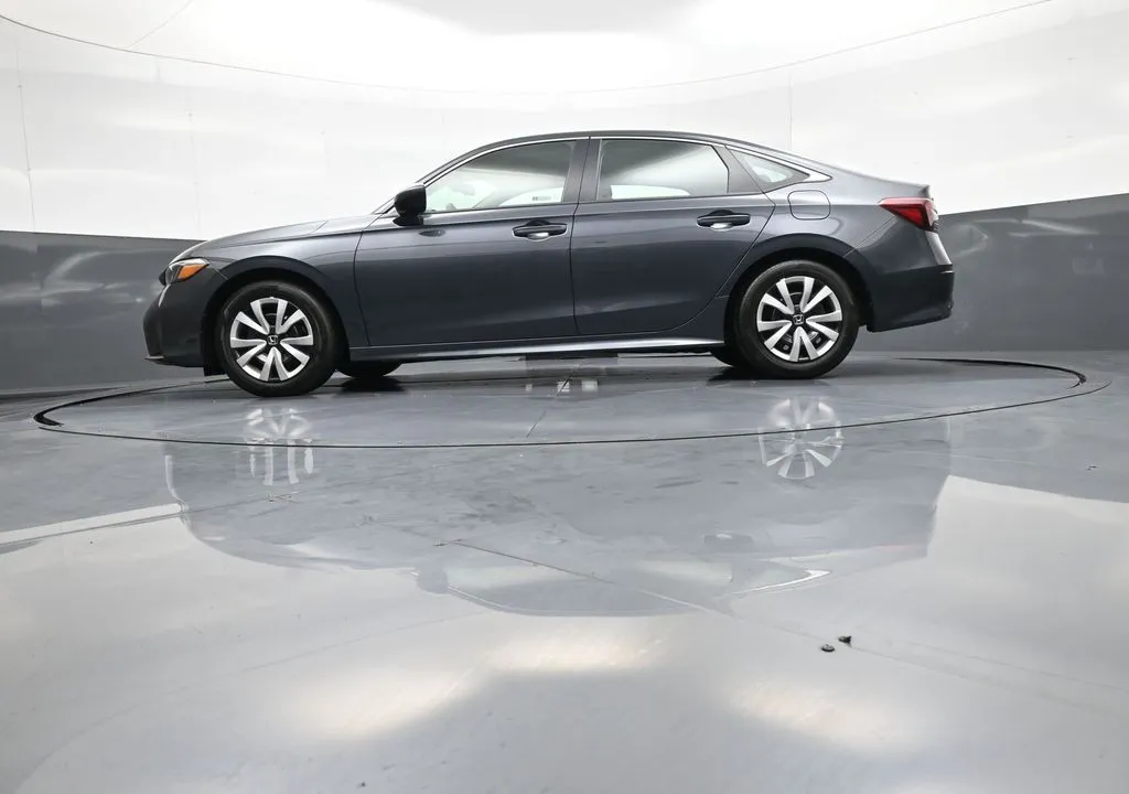2026 Honda Civic LX - Photo 32