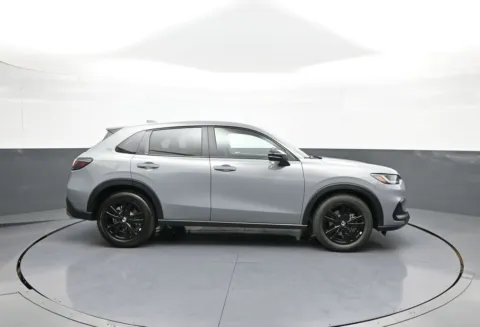 More photos of 2027 Honda HR-V Sport at Plaza Honda, NY