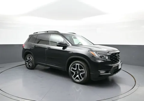 More photos of 2023 Honda Passport Elite at Plaza Honda, NY