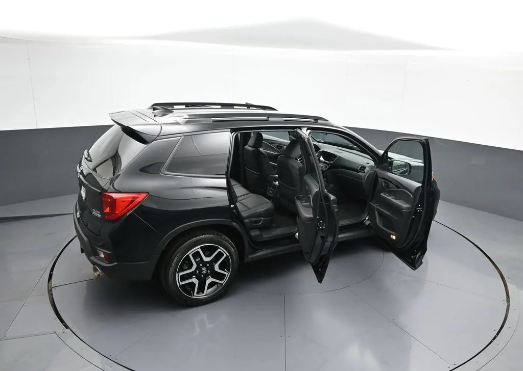 2023 Honda Passport Elite - Photo 45