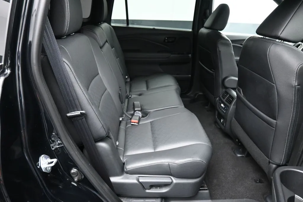 2023 Honda Passport Elite - Photo 24