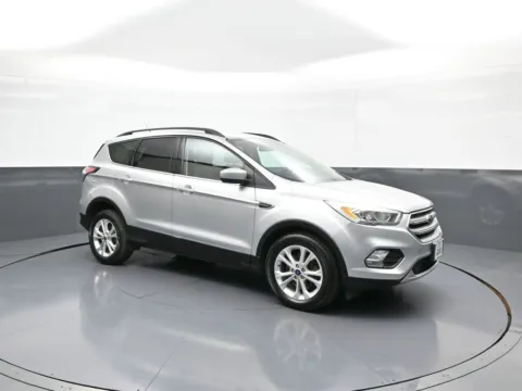 More photos of 2017 Ford Escape SE at Plaza Honda, NY