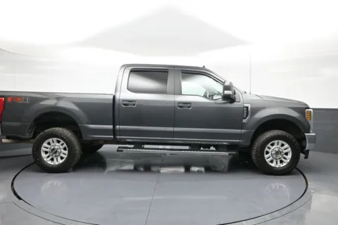More photos of 2019 Ford F-250SD XL at Plaza Honda, NY