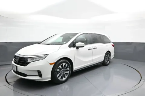 White 2024 Honda Odyssey EX-L for sale in Brooklyn, NY