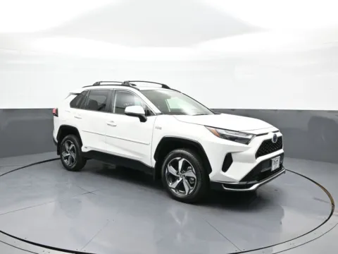 More photos of 2023 Toyota RAV4 Prime SE at Plaza Honda, NY